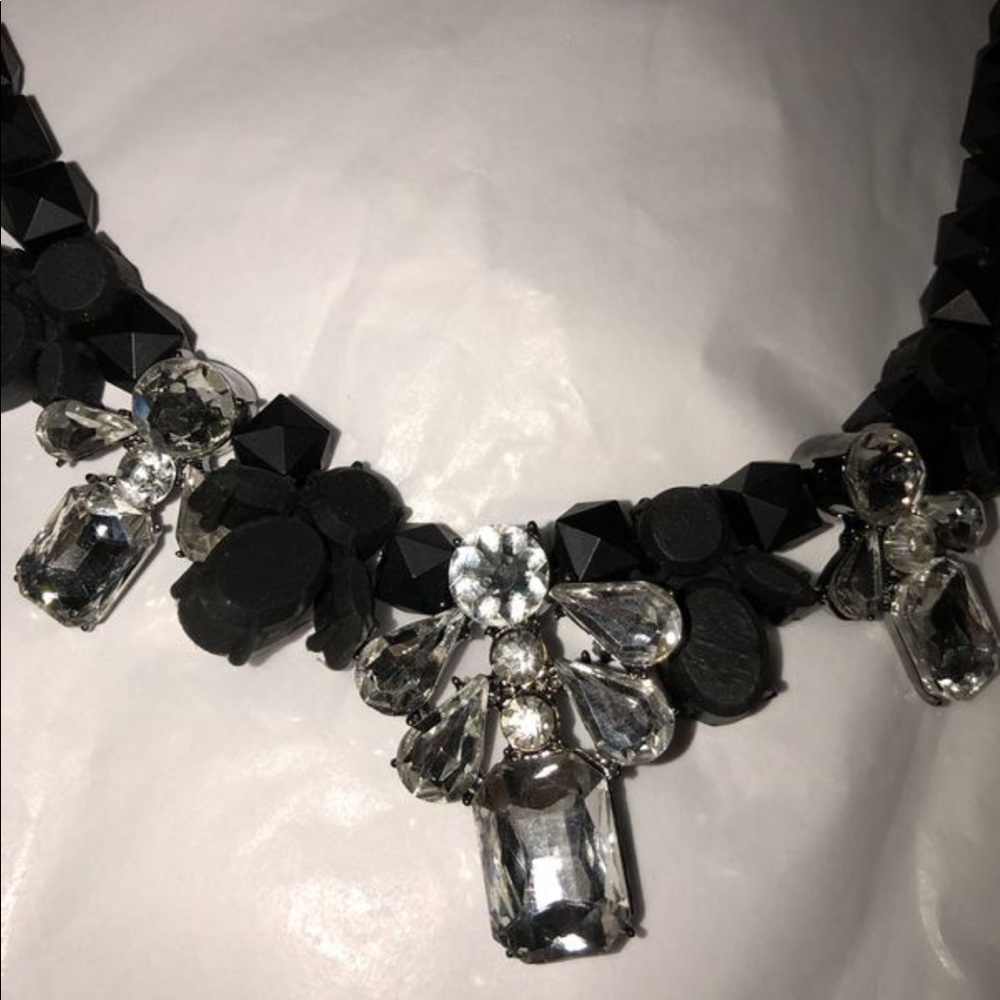 Statement necklace